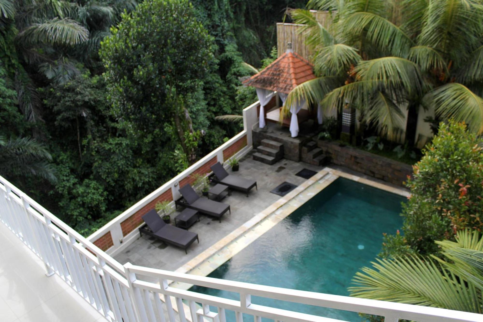Hanaka Riverside Ubud Exterior foto